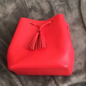 Authentic Tory Burch thea bucket bag